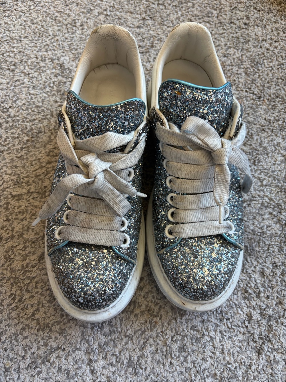 Alexander McQueen Silver Blue Glitter Low-Top Sneakers